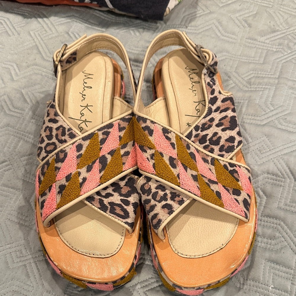 Meher Kakalia geo block  Multicolor Sandals size 7 nwot